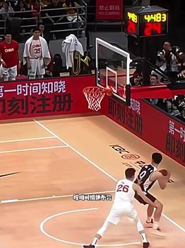 中国男篮76-80韩国男篮！0号要扣篮了，可惜他不会...