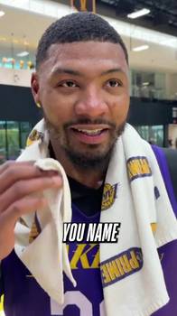 NBA历史共42人分别为湖凯效力 猜猜斯玛特能说出几位？